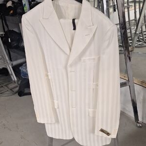 Elegant White Striped Men's Blazer